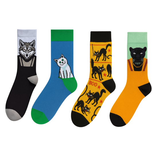 Wild Cat and Wolf Pattern Socks Set